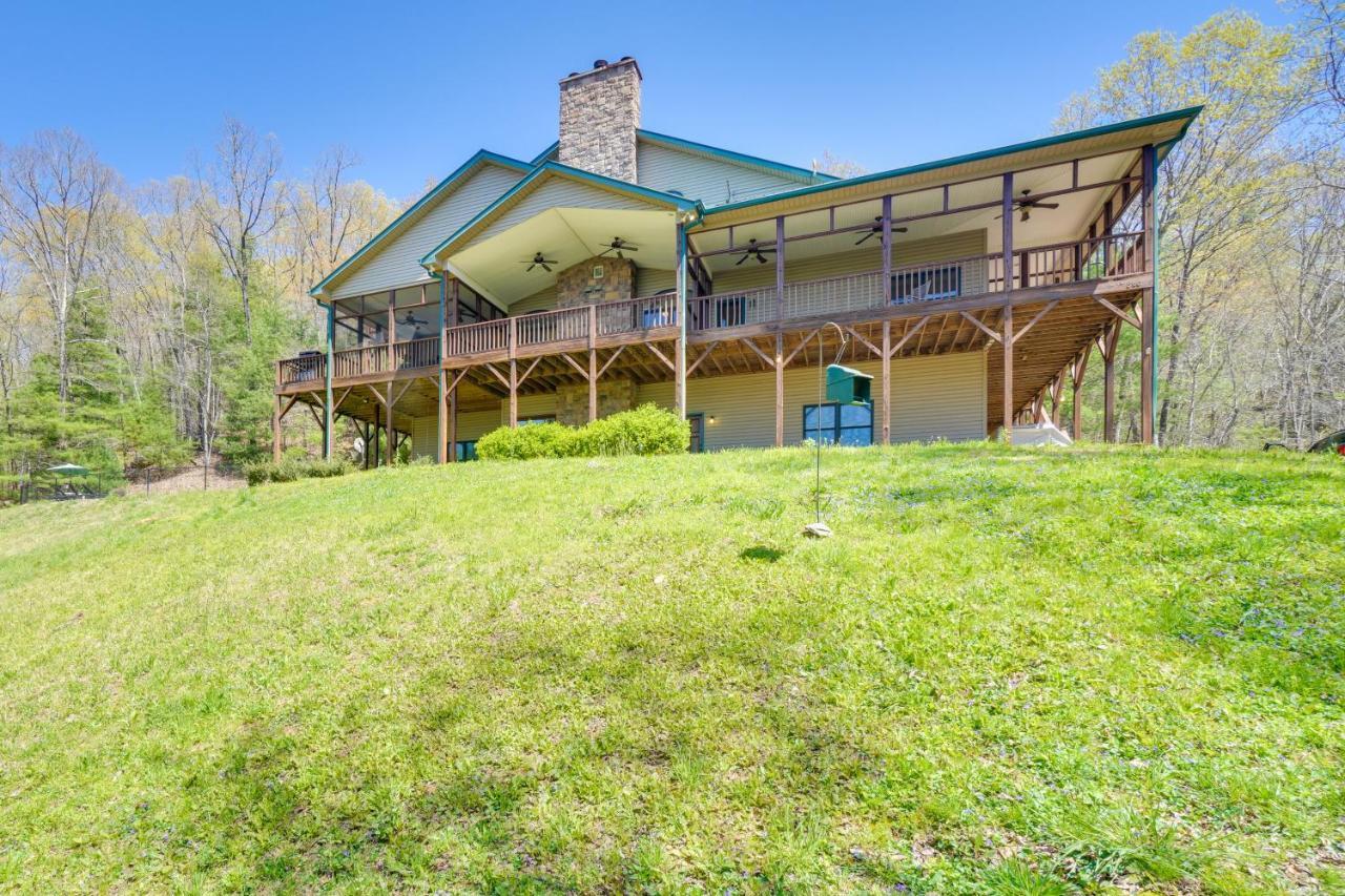 Expansive Home On 16 Acres With Smoky Mountain Views Murphy Exterior photo